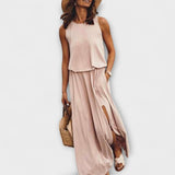 Robe légère, ample, sans manches avec col rond