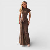 Elara - Robe maxi de soirée marron chic avec décolleté drapé