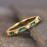 Bague rétro verte avec insert