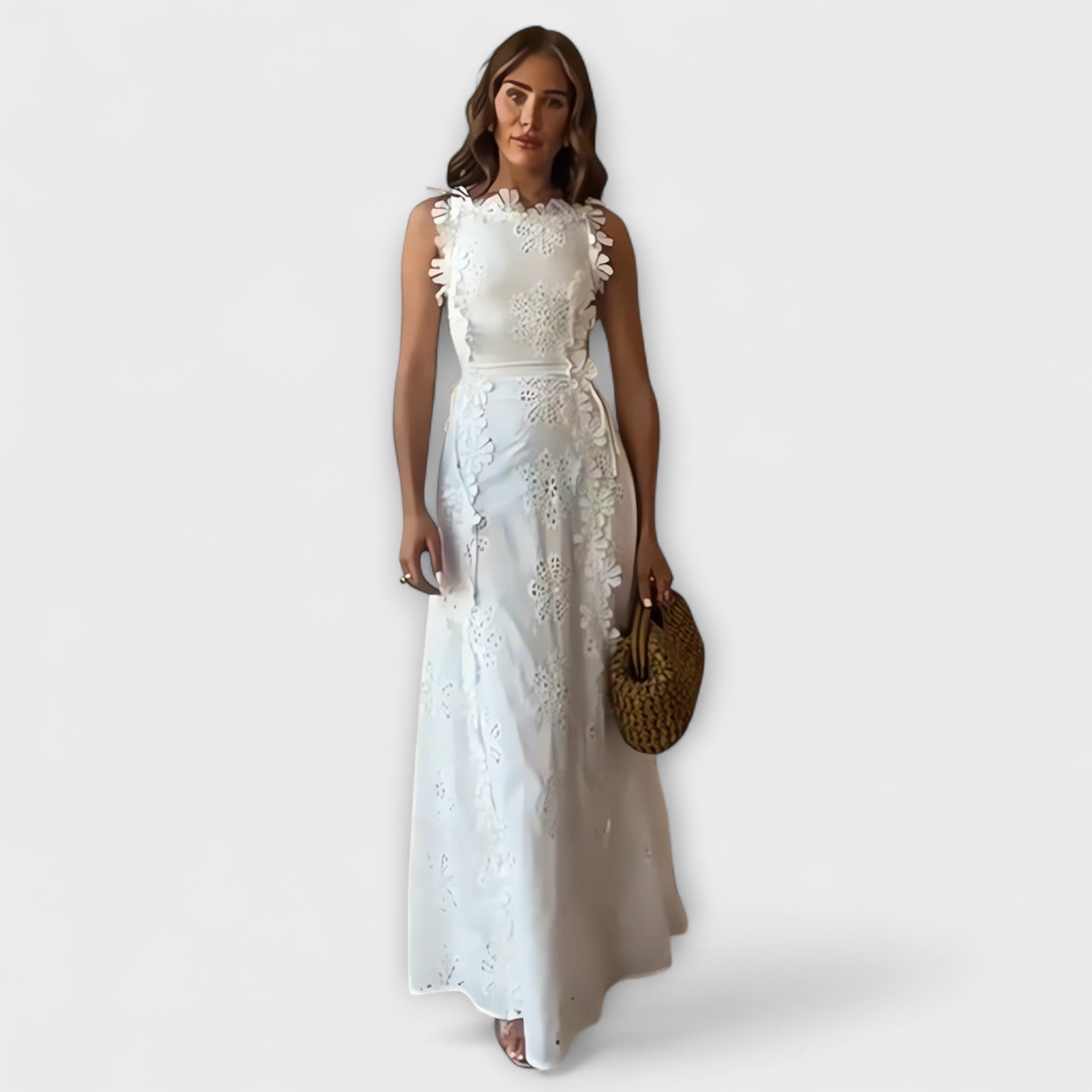 Éliora – Robe maxi avec motif floral en dentelle et ceintures à nouer