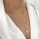 Collier vintage en perles avec pendentif