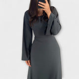 Jocelyn - Robe en tricot chic avec détail à la taille