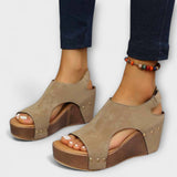 Evelyn - Talon compensé métallique avec clous