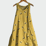 Robe avec motif d'abeilles