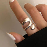 Bague ajustable élégante