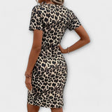 Robe élégante avec motif léopard