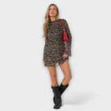 Robe en mesh à motif léopard avec manches cloche