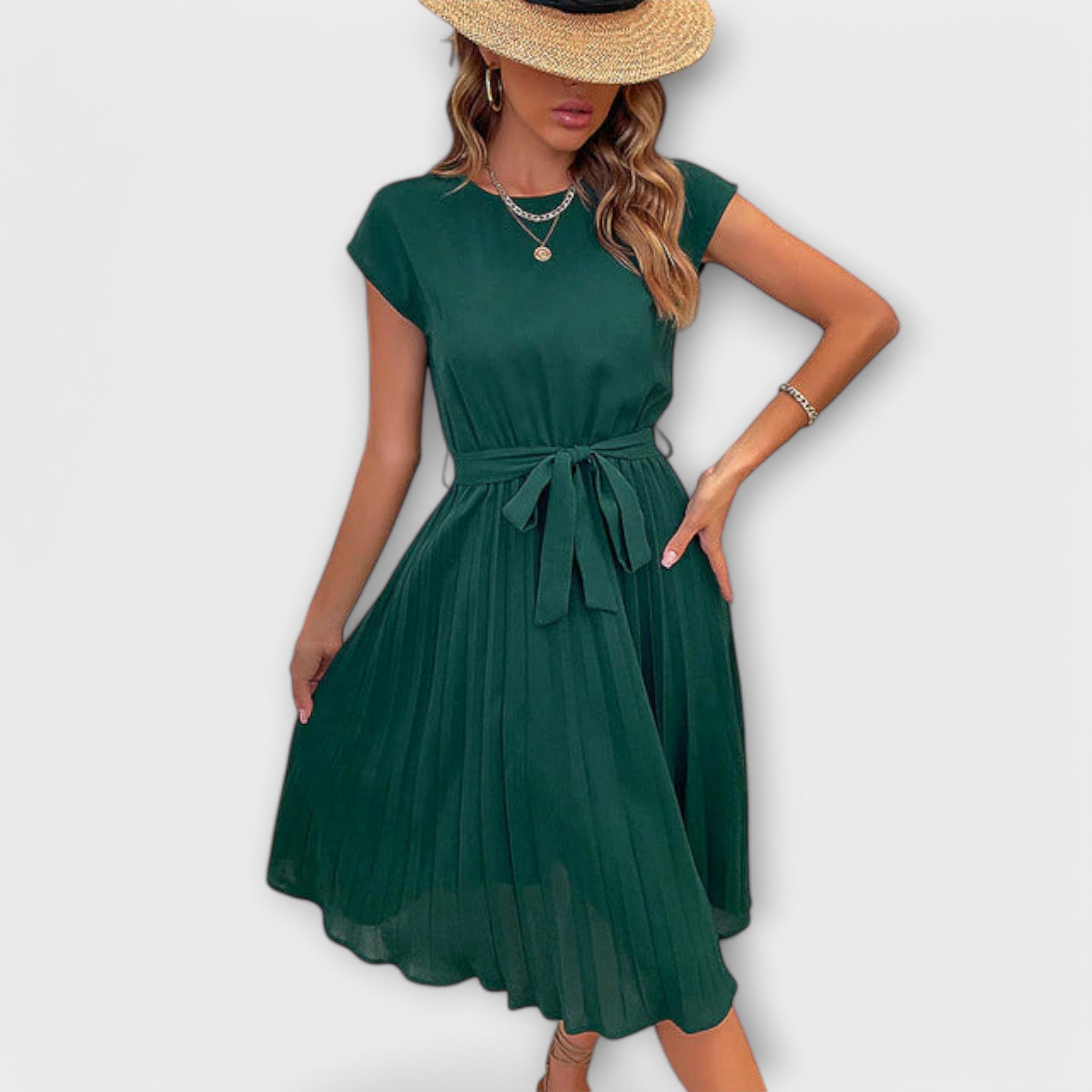 Claire - Robe midi décontractée à manches courtes plissée