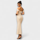 Ione - Robe Bodycon à Épaules Dégagées