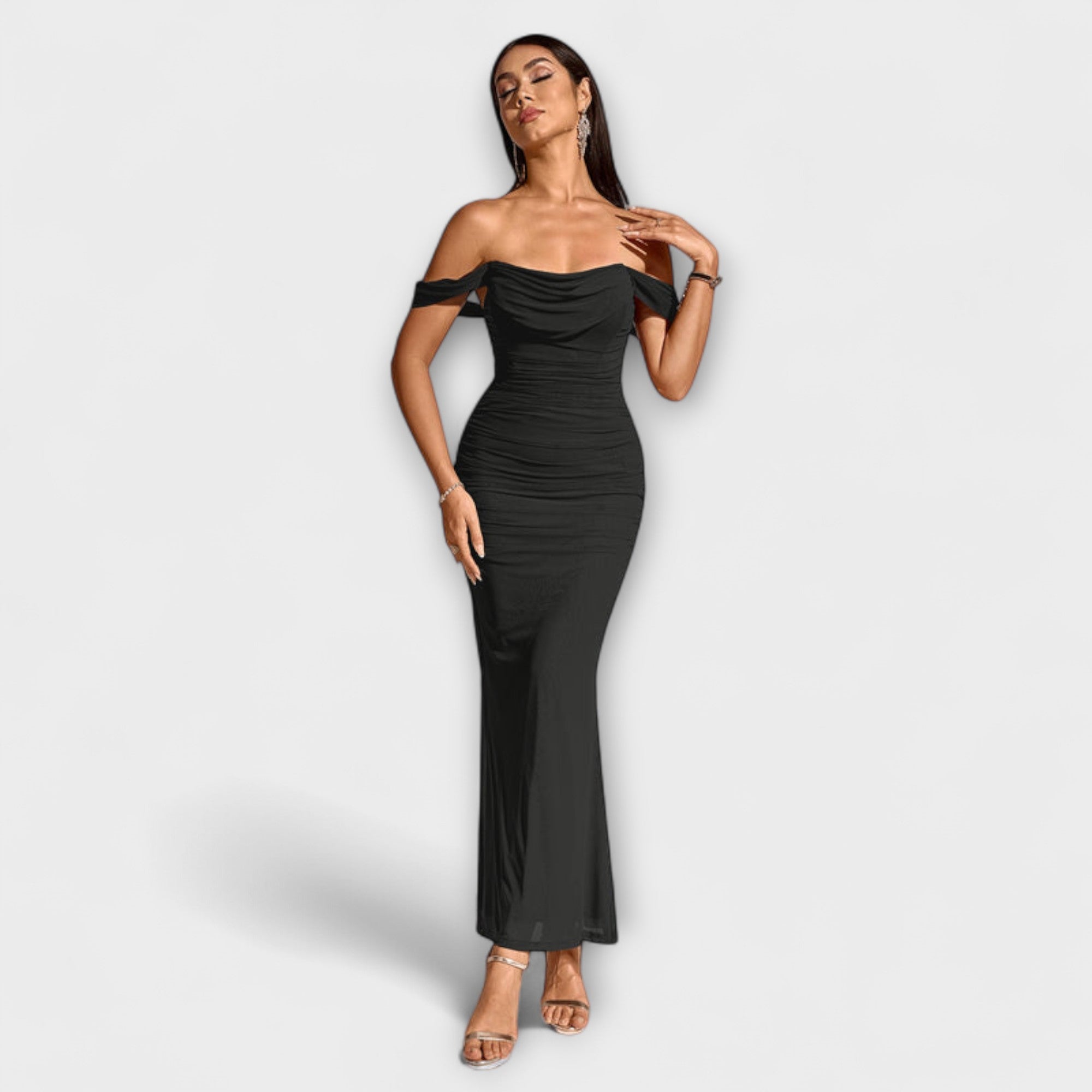 Ione - Robe Bodycon à Épaules Dégagées