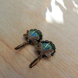 Boucles d'oreilles sphériques en or antique