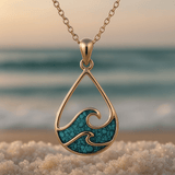 Pendentif sur les vagues et turquoise