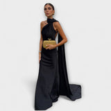 Robe maxi halter décolletée