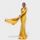 Robe maxi halter décolletée