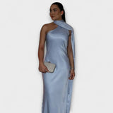 Robe maxi halter décolletée