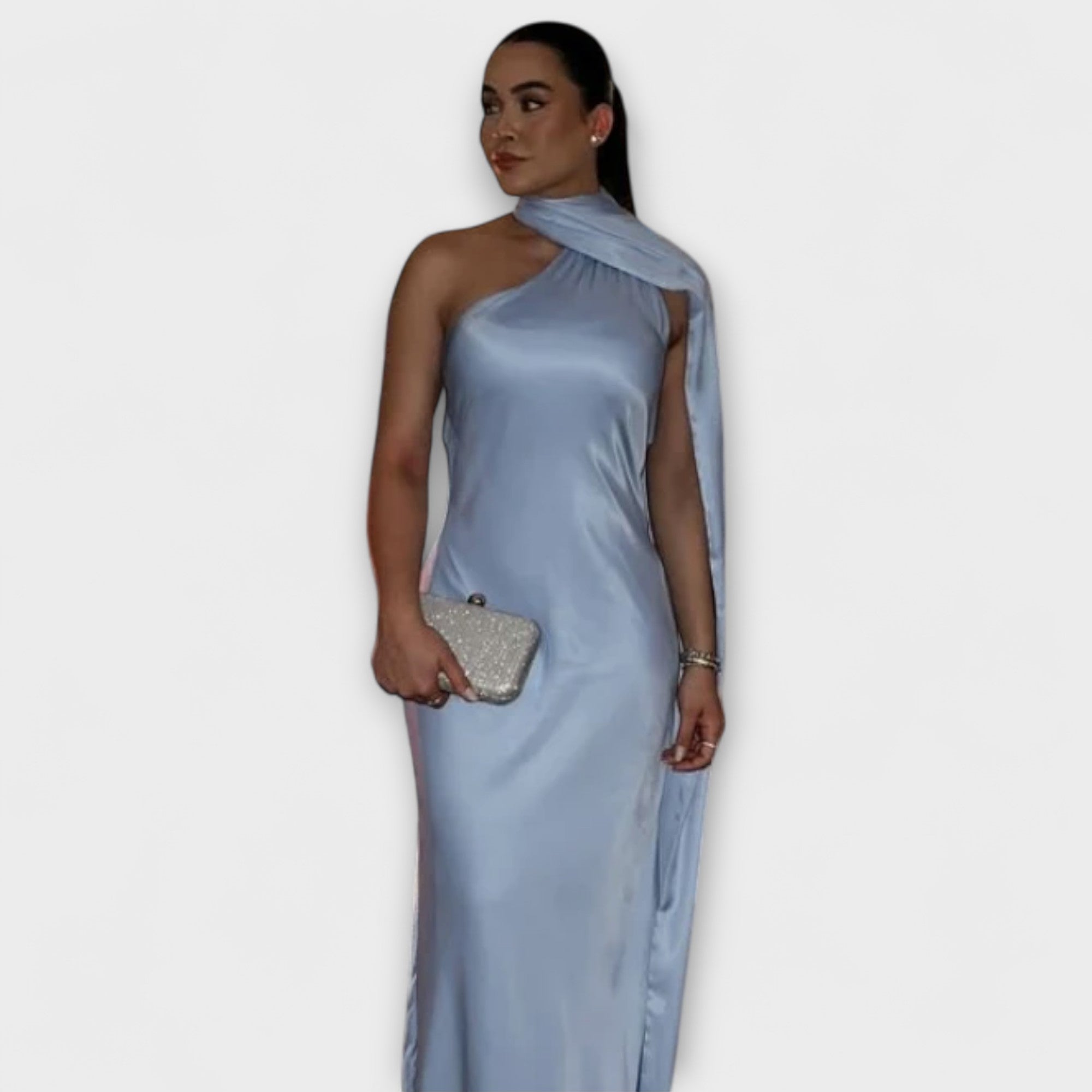 Robe maxi halter décolletée