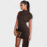 Lila - Robe chic et étroite avec col rond et plissé