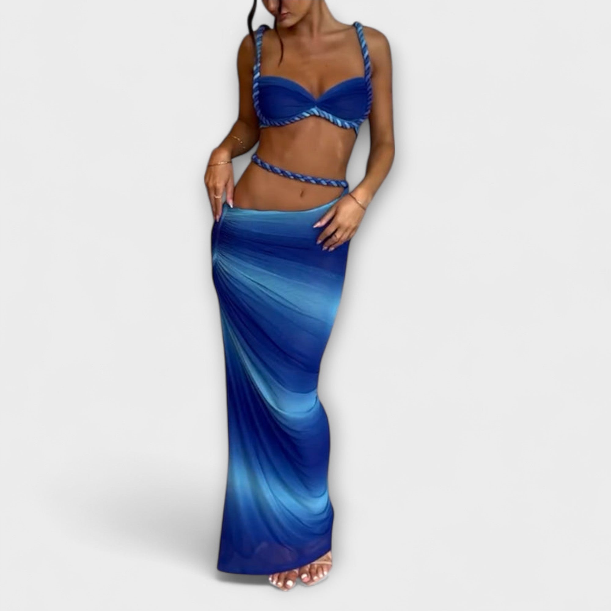 Jane - Duo de Crop Top à Tresses en Dégradé Chic et Jupe Overskirt
