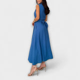 Mira - Robe midi à une rangée avec détail de lien