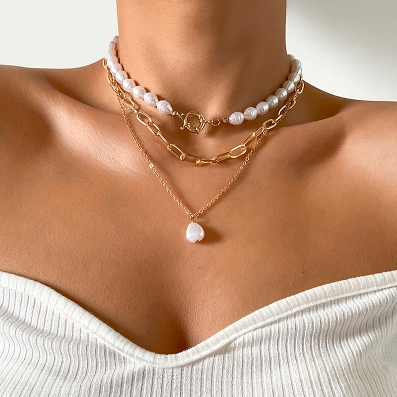 Collier de perles vintage en design multi-couches